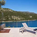 Anthelia-idyllic View And Private Access To The Sea Villa *