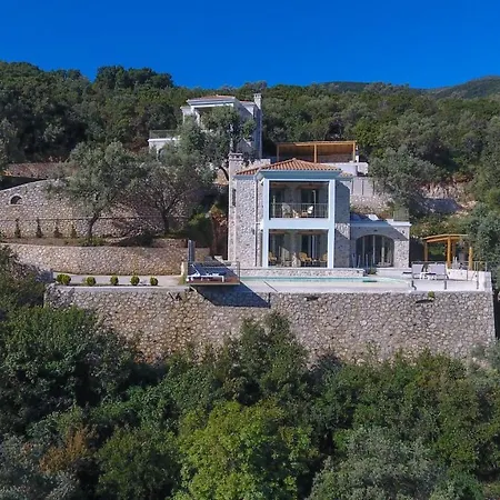 Anthelia-idyllic View And Private Access To The Sea