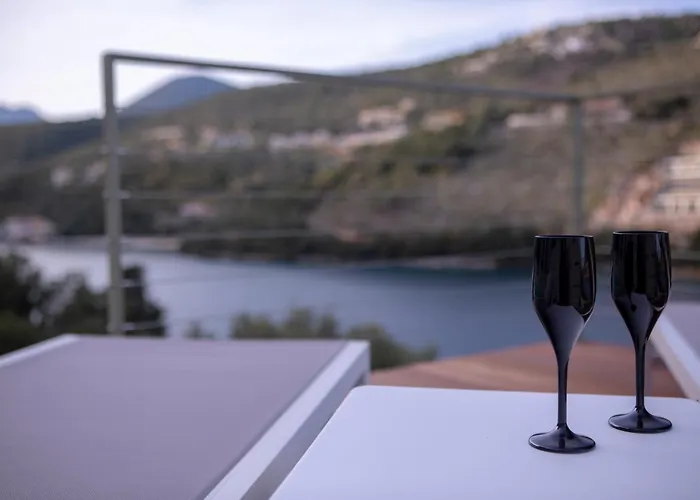 Anthelia-idyllic View And Private Access To The Sea 빌라