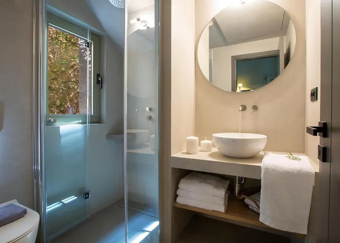 Anthelia-idyllic View And Private Access To The Sea 빌라 시보타