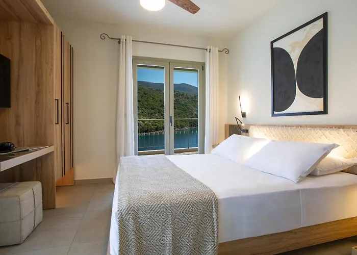 Anthelia-idyllic View And Private Access To The Sea 시보타