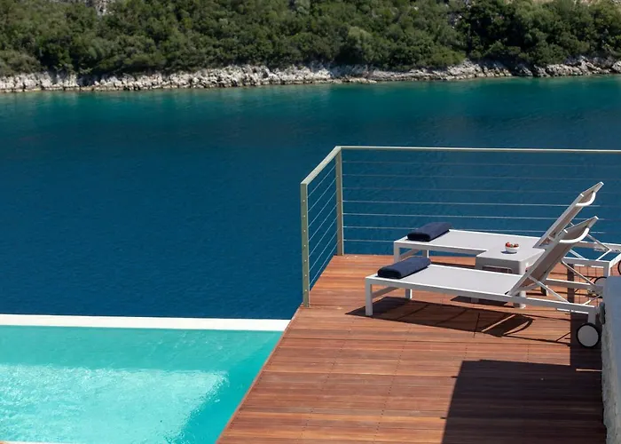 Anthelia-idyllic View And Private Access To The Sea 시보타