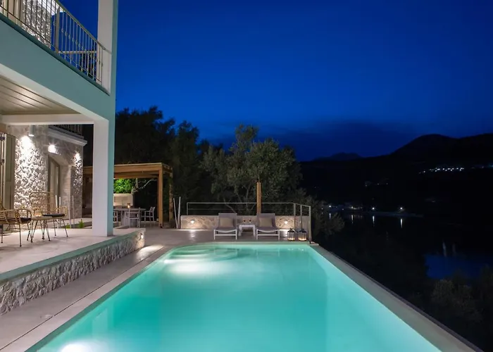 Anthelia-idyllic View And Private Access To The Sea 시보타